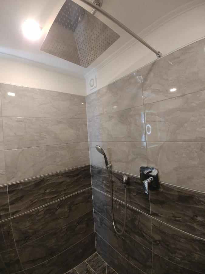 רוביני Apartman Speranza מראה חיצוני תמונה
